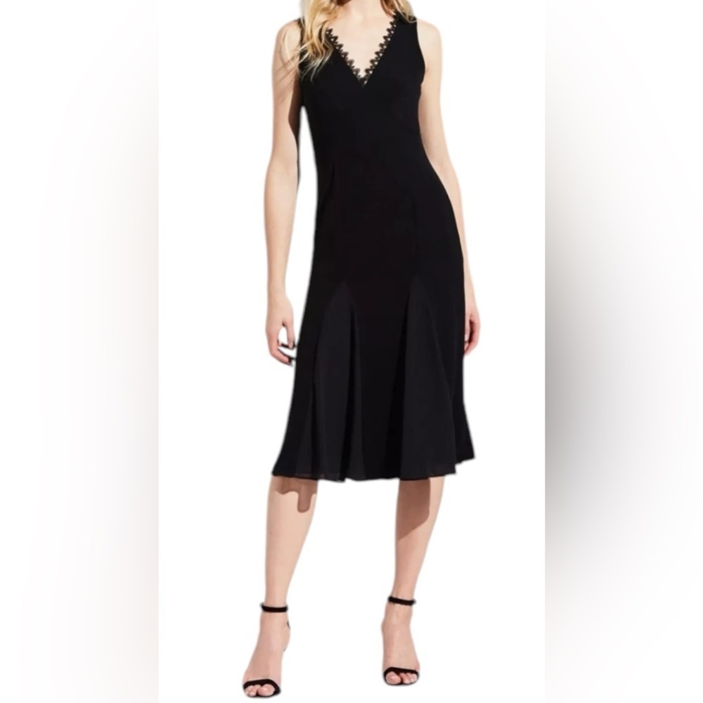 Bailey/44 Black Serafina V cleavage V back sleeveless shift midi dress Sz M